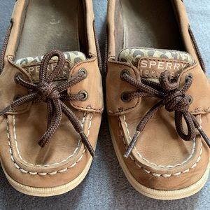SPERRY SHOES